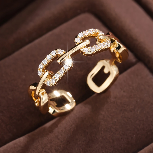Anillo en Oro «Cadena Radiante»